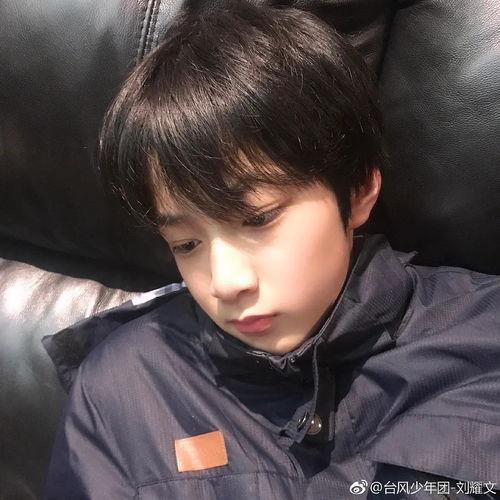 吃瓜娱乐爆料刘耀文视频,吃瓜娱乐背后的真相揭秘