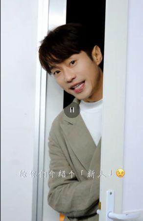 娱乐吃瓜爆料张栋梁微博,娱乐圈最新幕后故事大揭秘